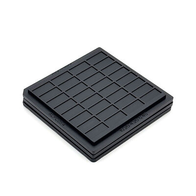 Un buen precio. Bandejas de embalaje tipo gofre antiestáticas y resistentes al calor con tamaños de cavidad personalizables para chips IC semiconductores en línea