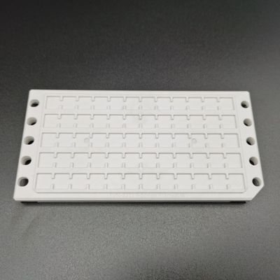 Un buen precio. Estándares internacionales antis blancos durables de IC Chip Tray 6.0m m de los parásitos atmosféricos en línea